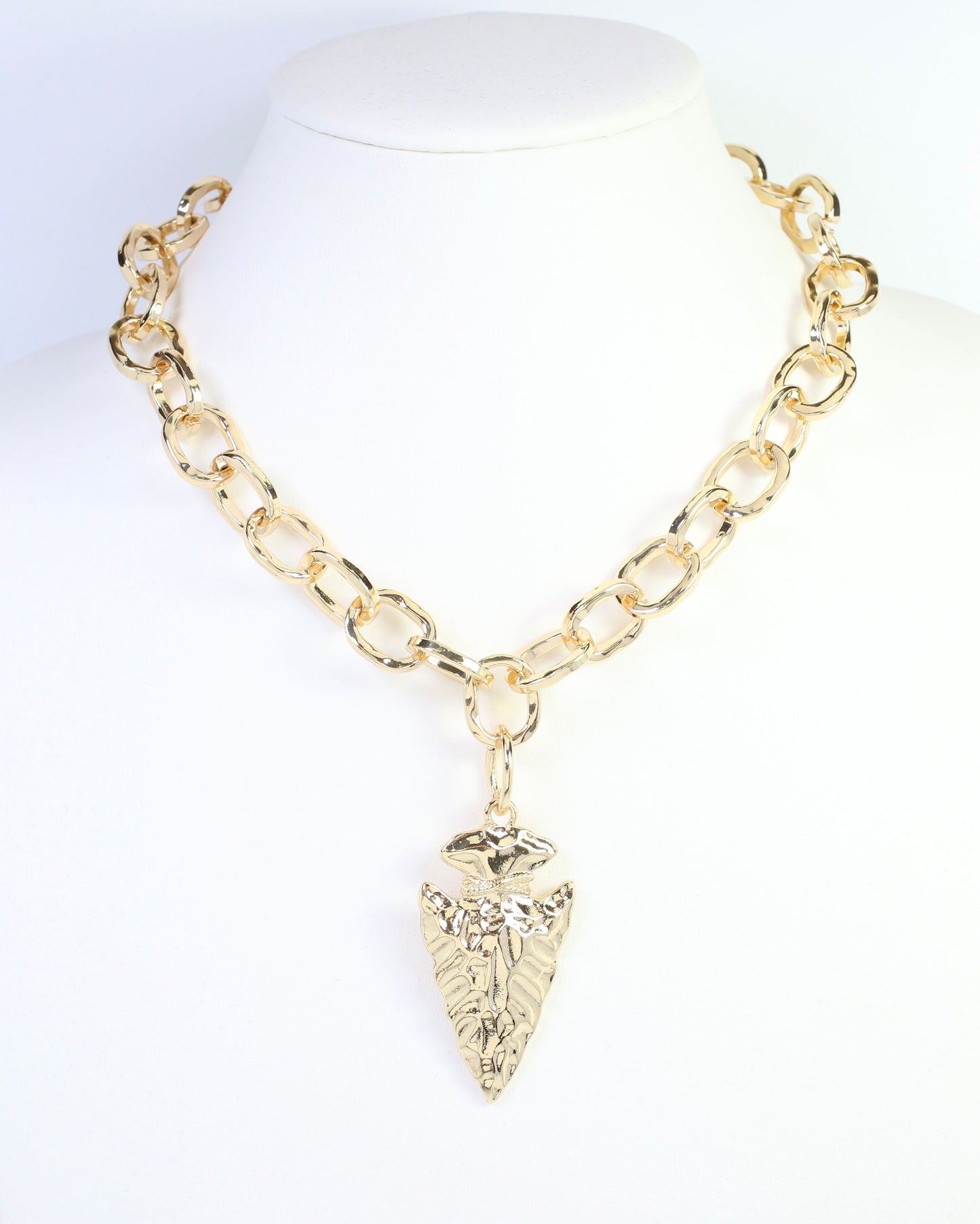 Chelsey Charm Arrow Gold