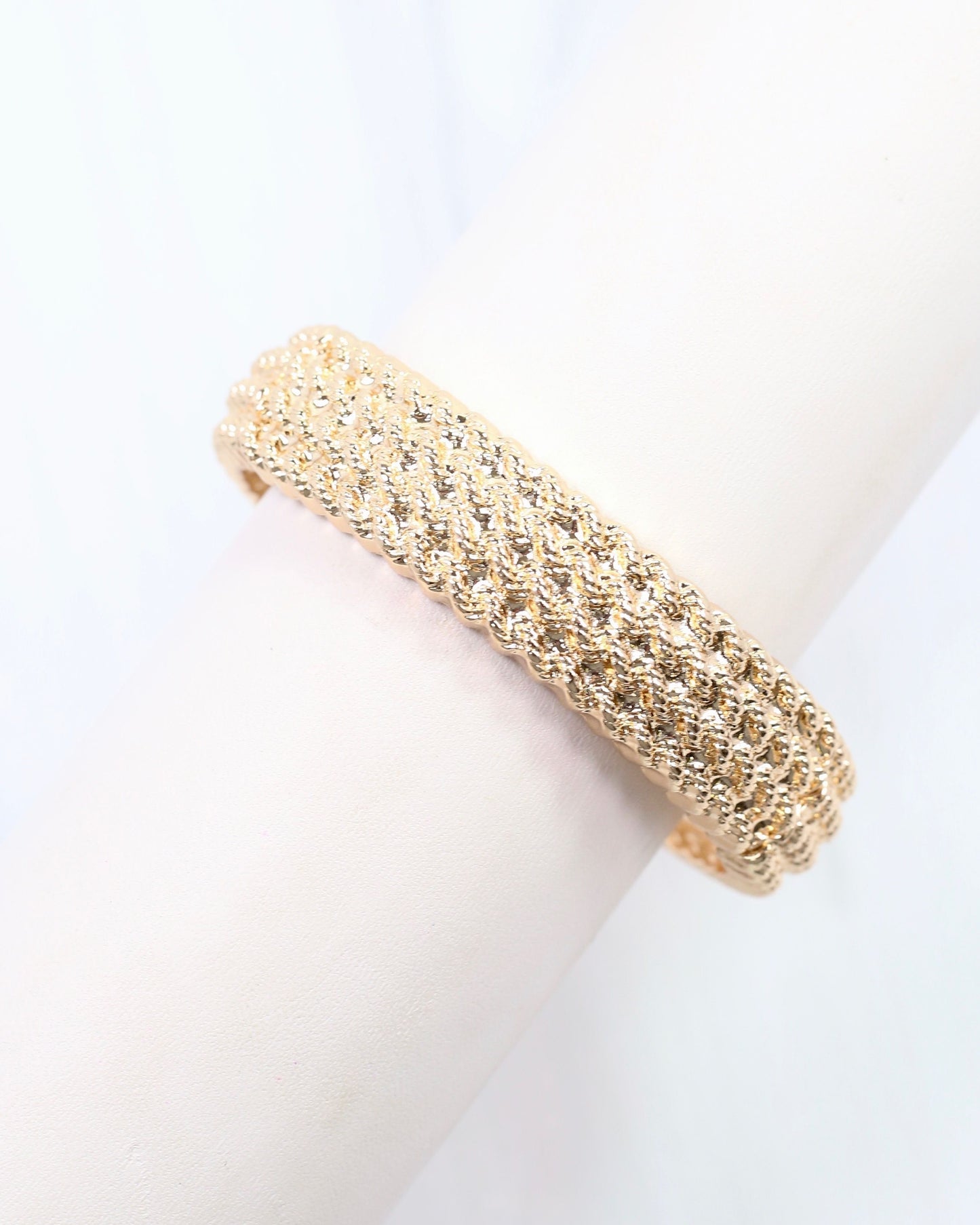 Breckenridge Textured Stretch Bracelet Gold