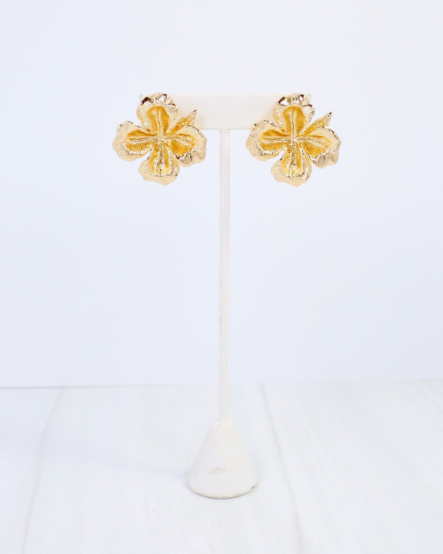 Althea Textured Flower Earring Gold