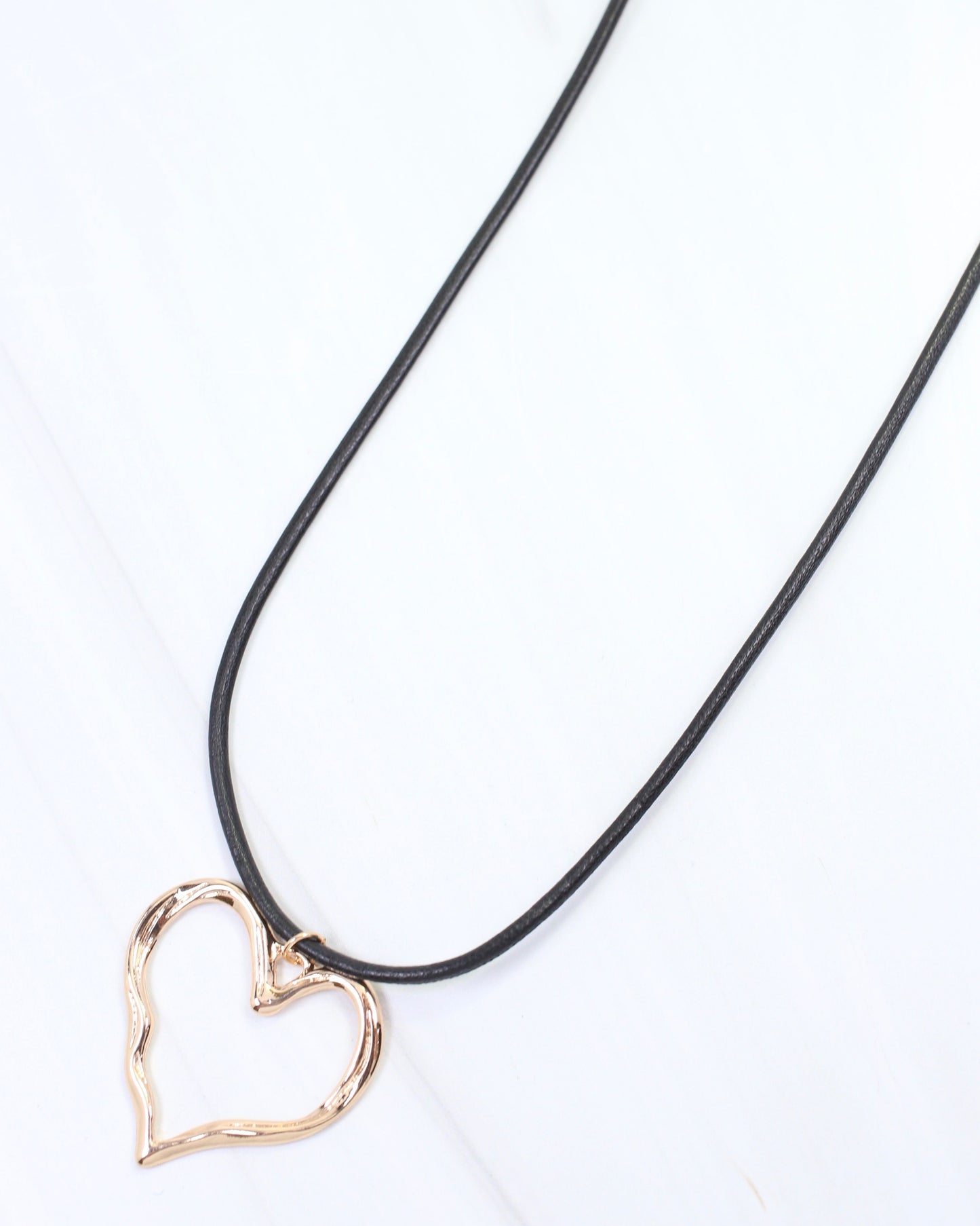 Seymour Heart Cord Necklace Gold