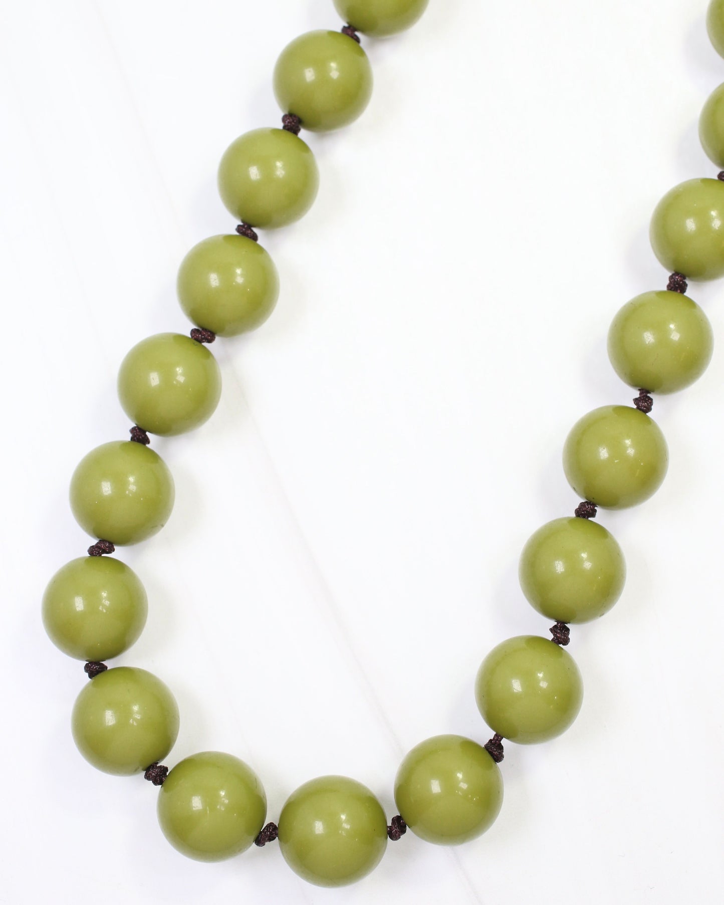 Deermont Beaded Necklace Olive