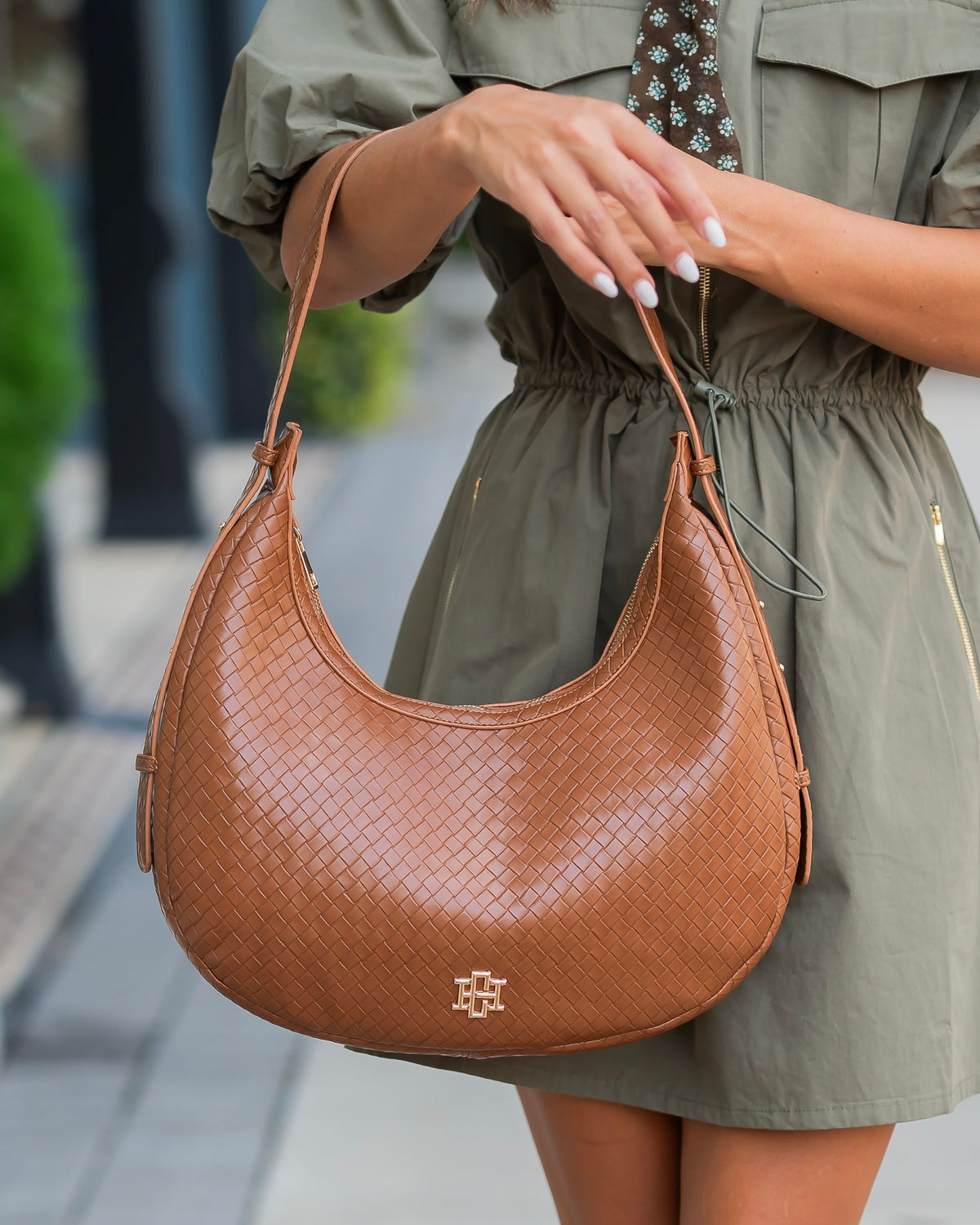 Winslow Curved Bag Woven Saddle