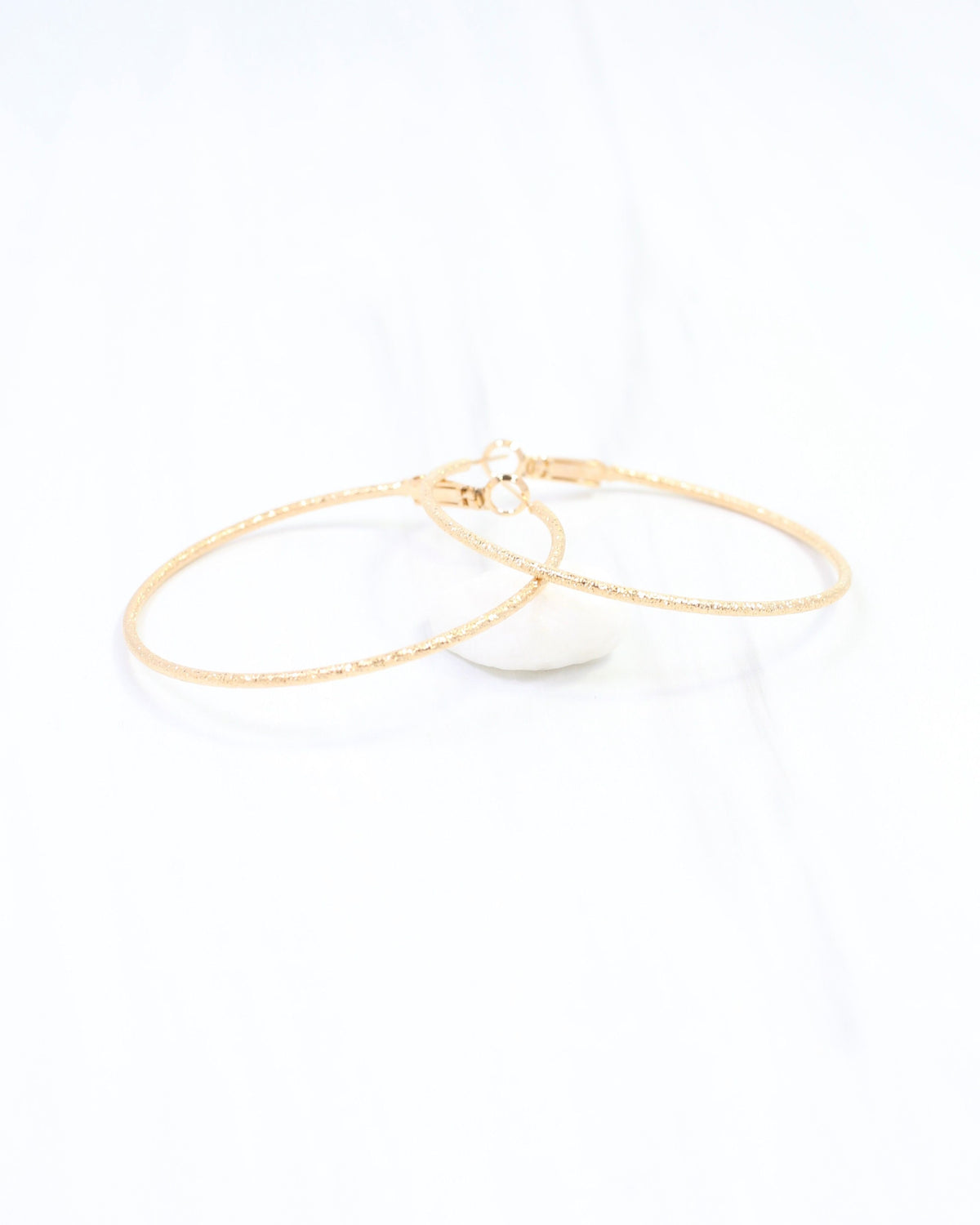 Litzy Textured Hoop Earring WR Gold