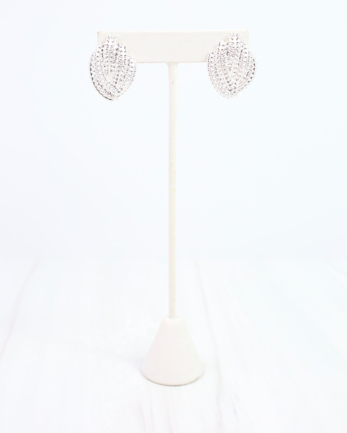 Sobrino Metal Earring Worn Silver