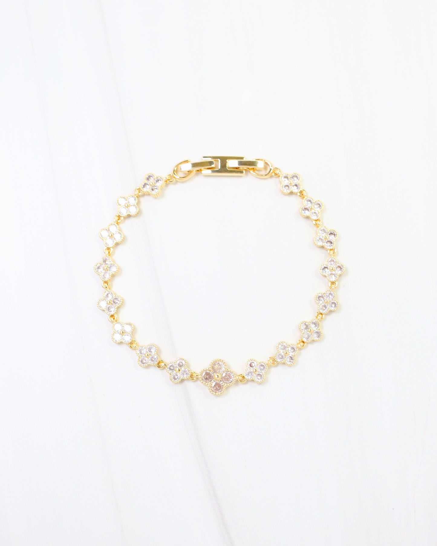 Clovis CZ Clover Bracelet WR Gold