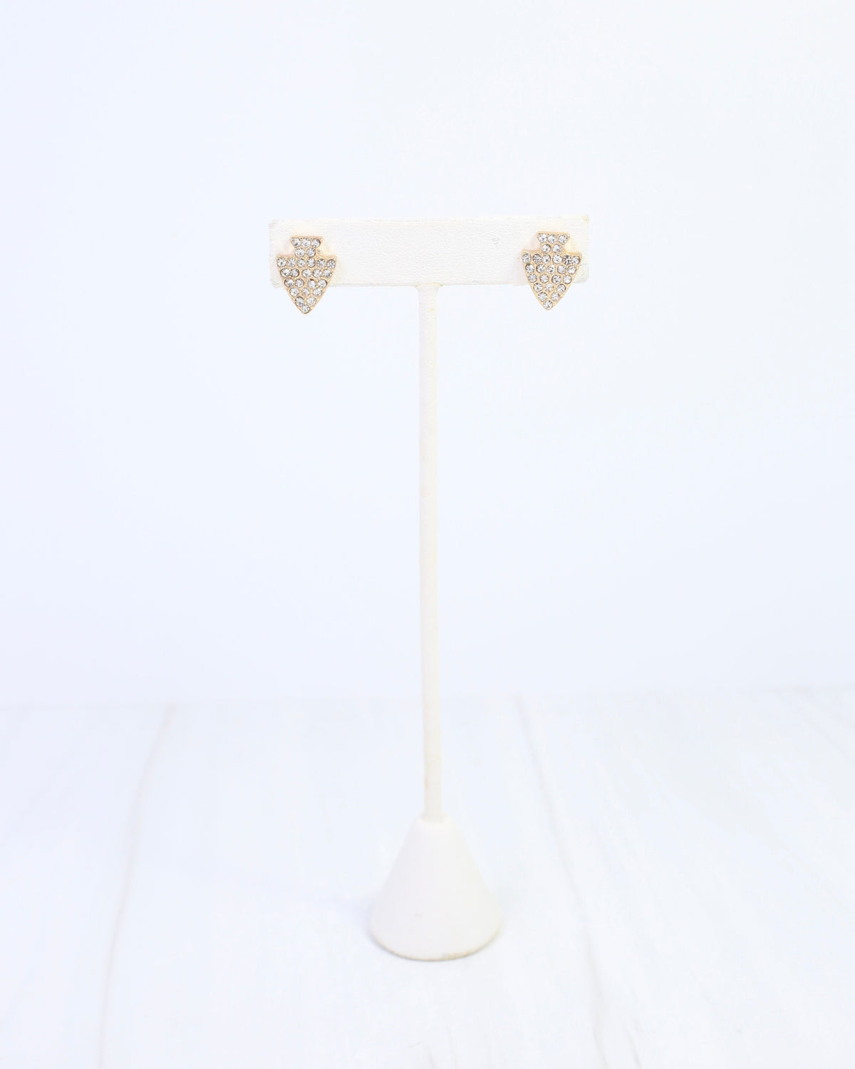 Pave Arrowhead Stud Earring Gold