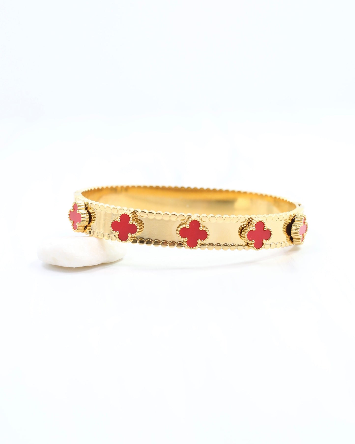 Amal Clover Bangle Bracelet Red
