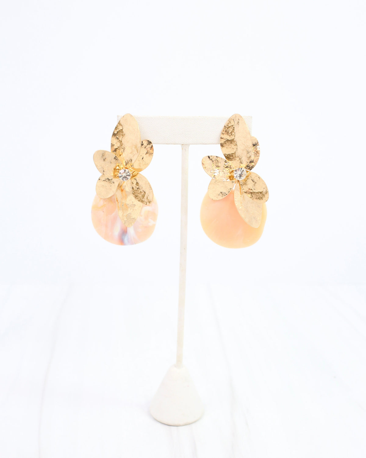 Renata Flower Stud Earring Natural