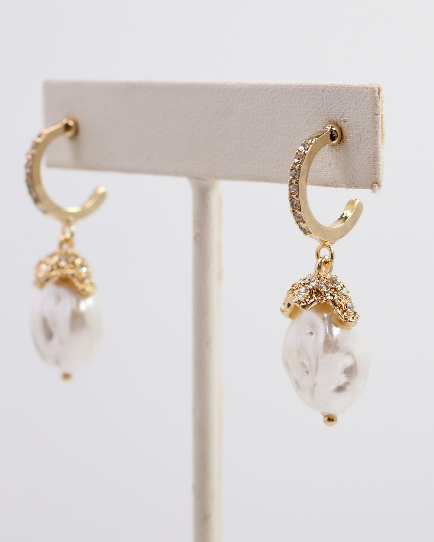 Priscilla Pearl Earring Gold