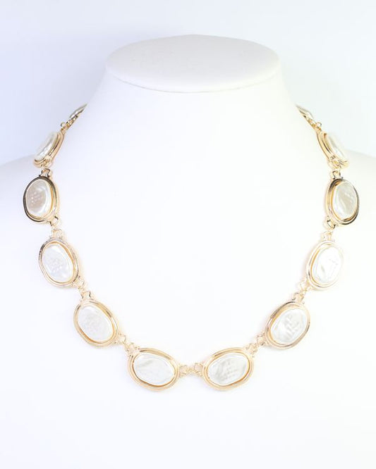Arlet Oval Pearl Necklace Gold