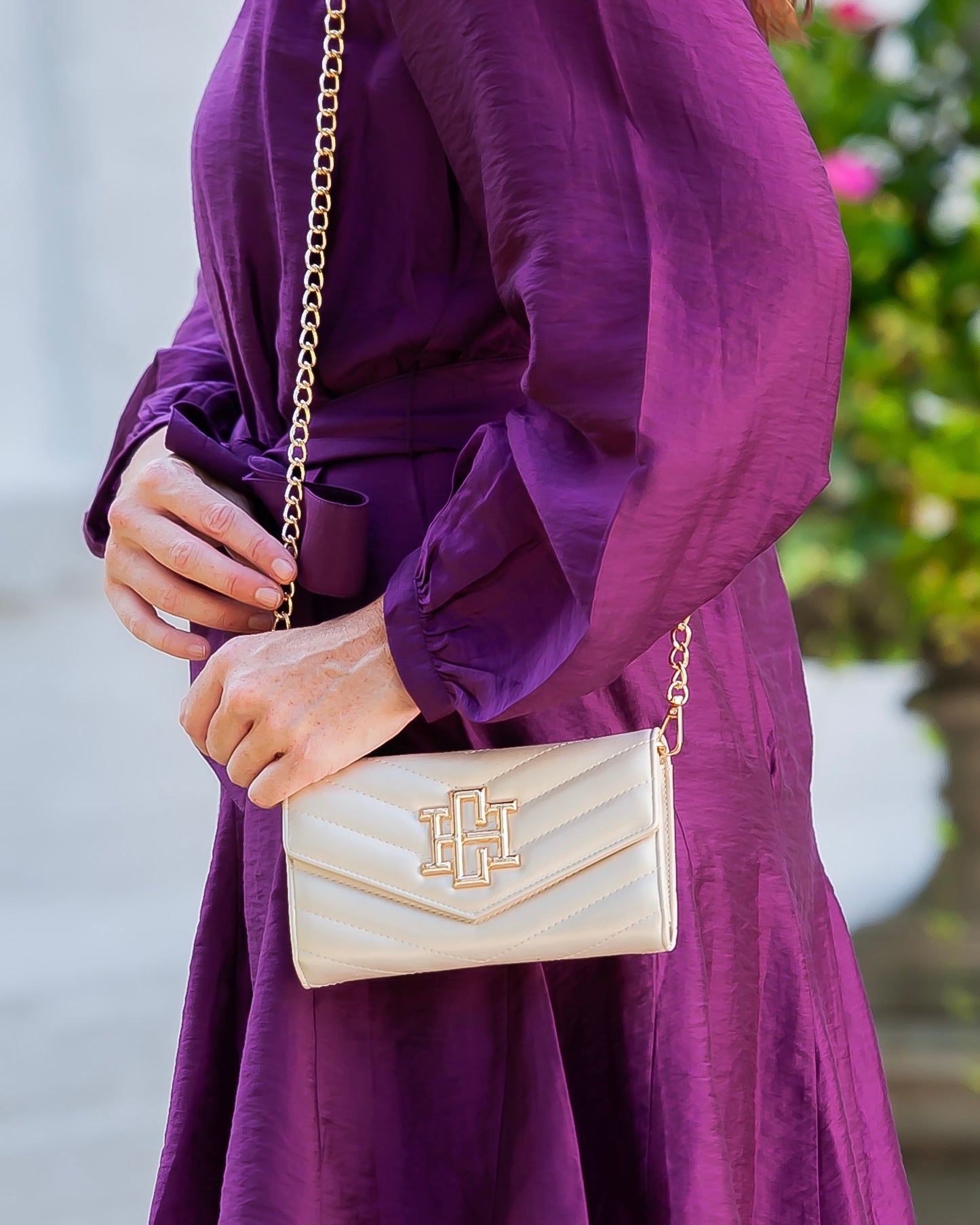 Carlington Clutch/Crossbody Pearl VQ