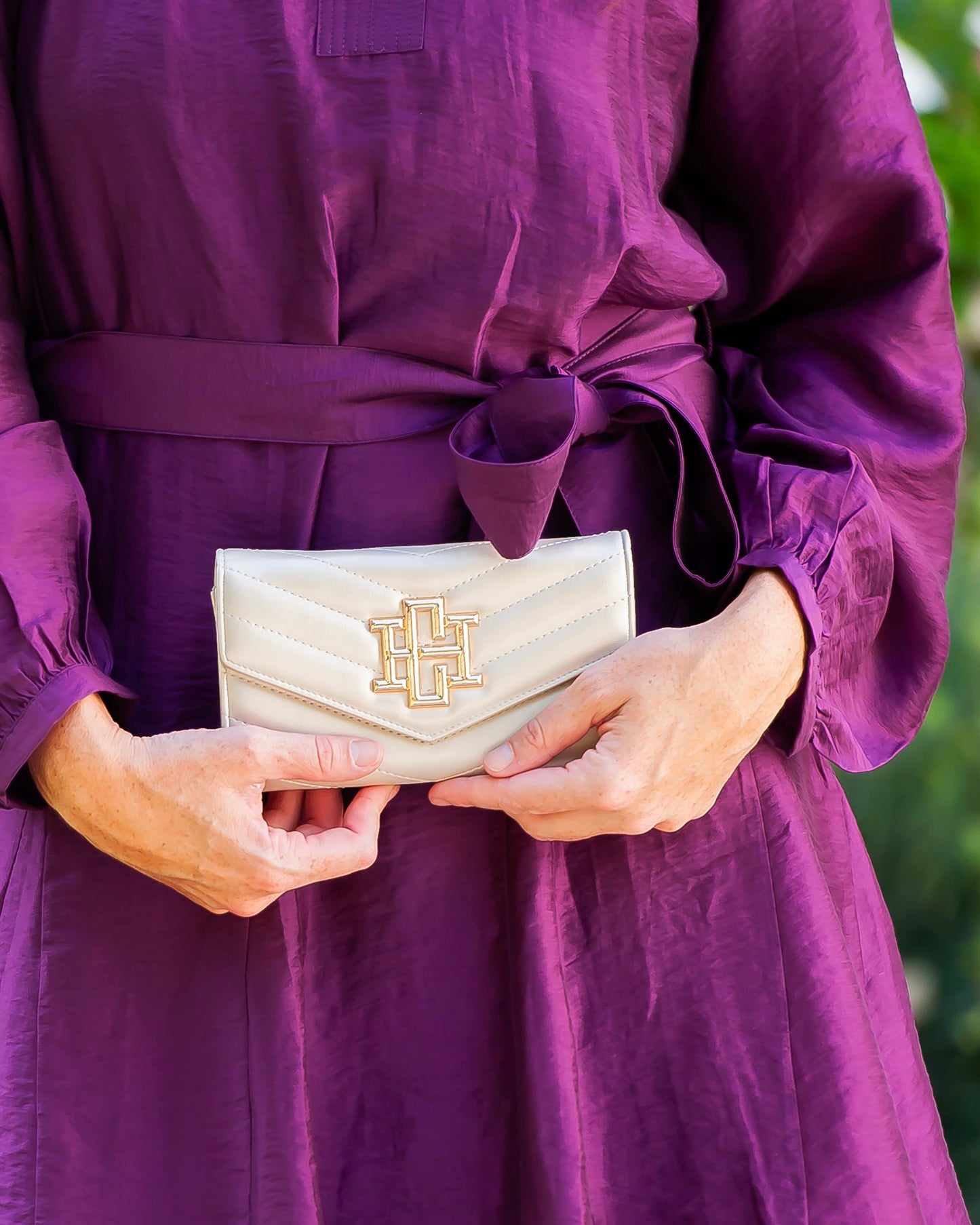 Carlington Clutch/Crossbody Pearl VQ