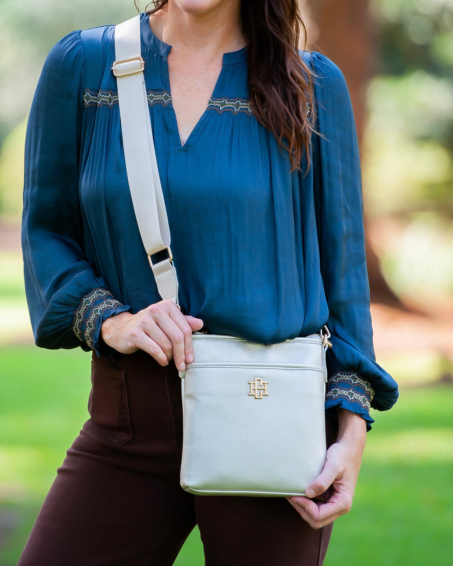 Briggs Crossbody Pearl