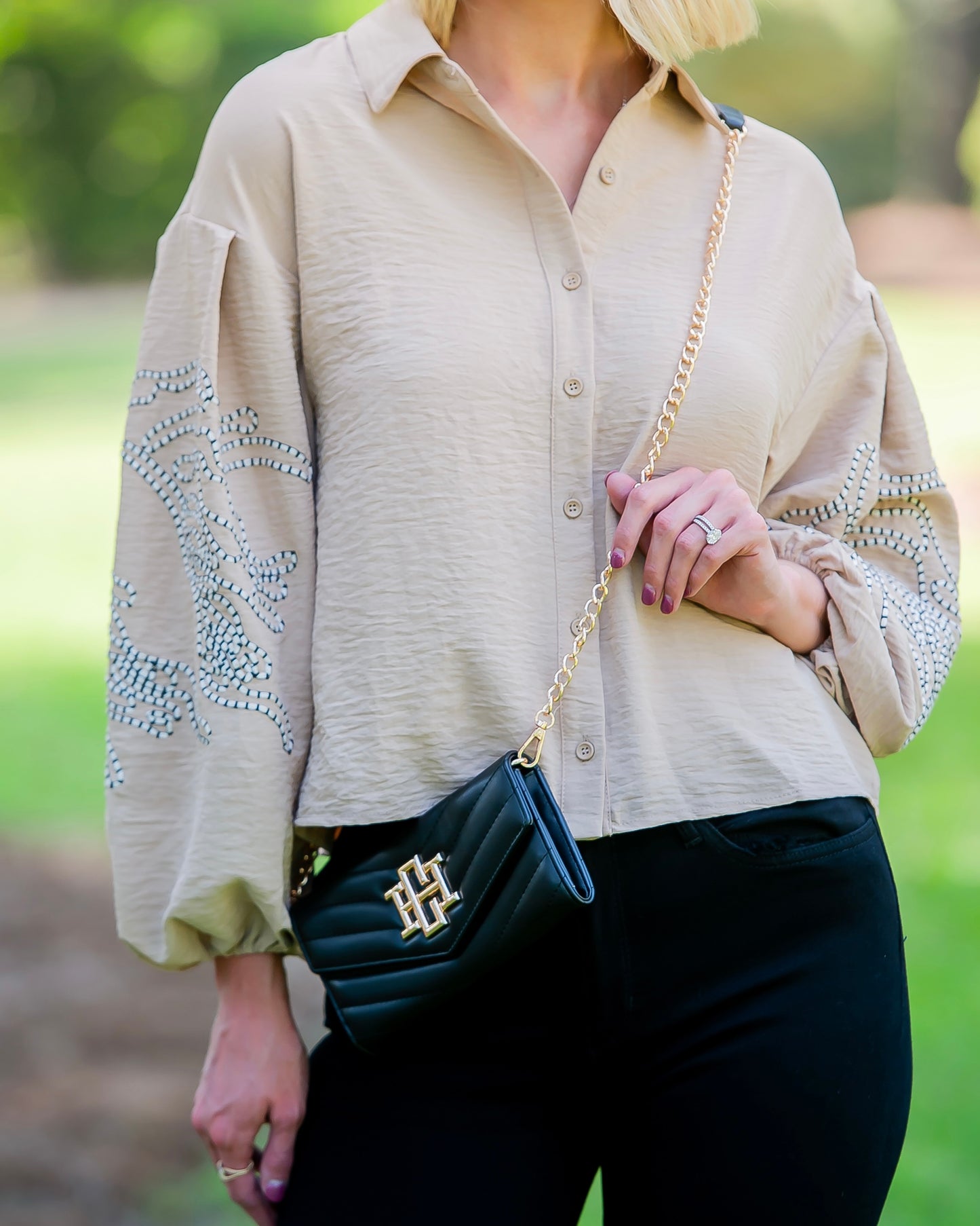 Carlington Clutch/Crossbody Black VQ