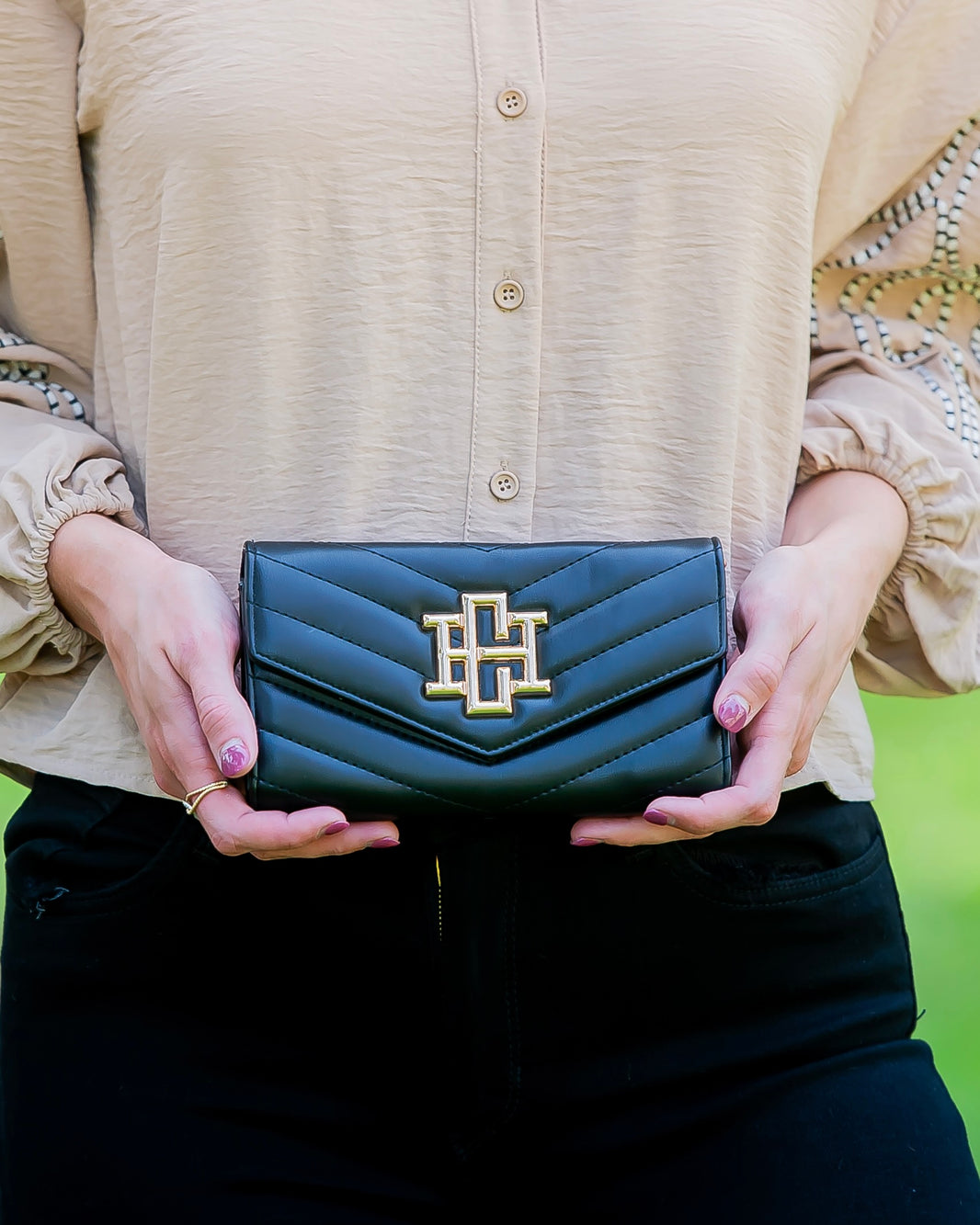 Caroline Hill Carlington Clutch/Crossbody Pearl main image 0