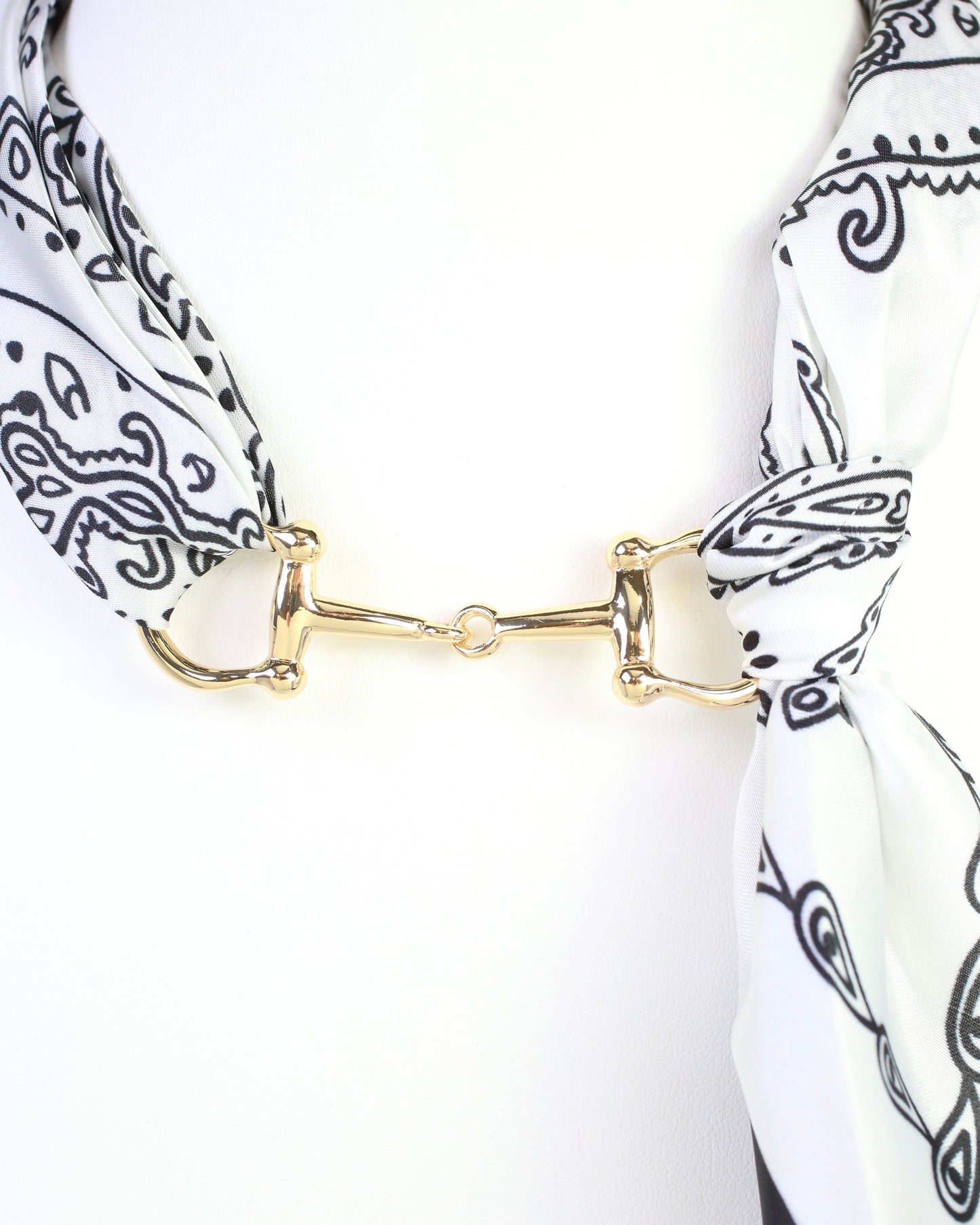 Lana Horsebit Scarf Necklace Black White