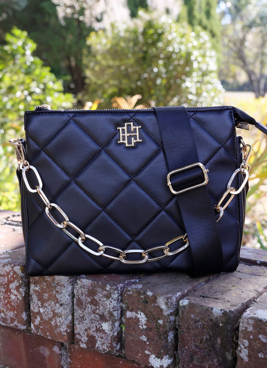 Ariana Crossbody Black LD