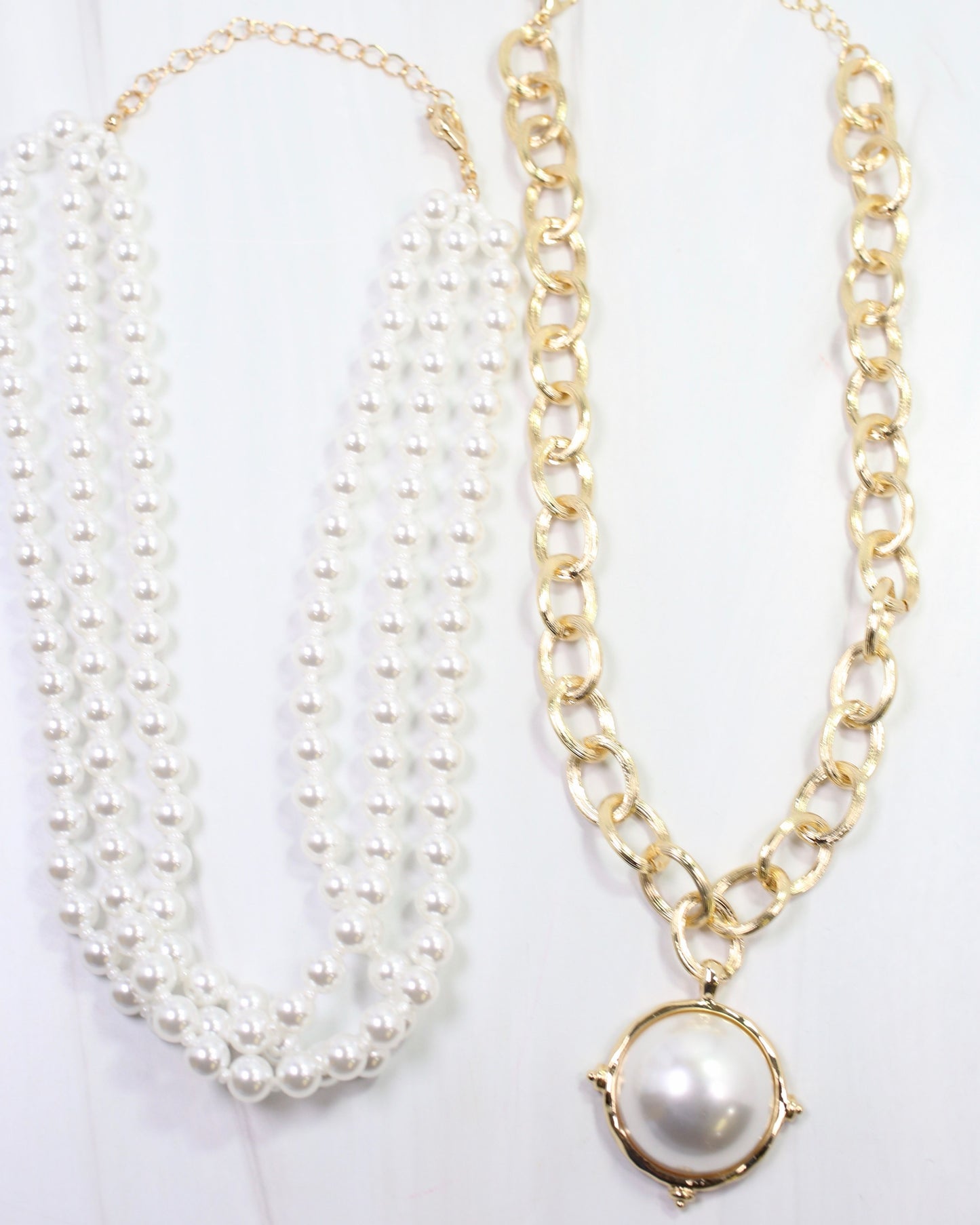 Sun Valley Pearl Layered Necklace Gold
