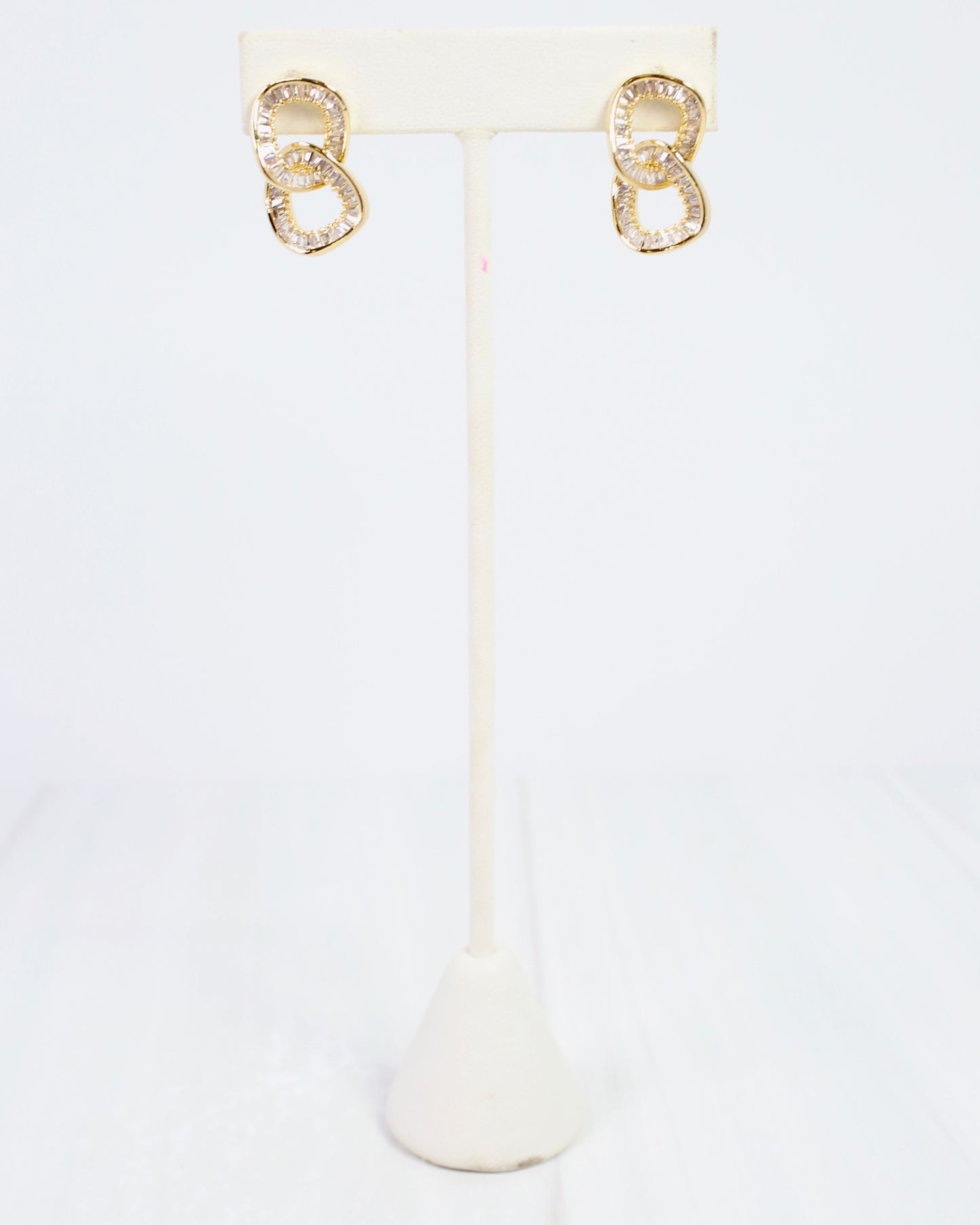 Serenity Circle Link Earring Gold