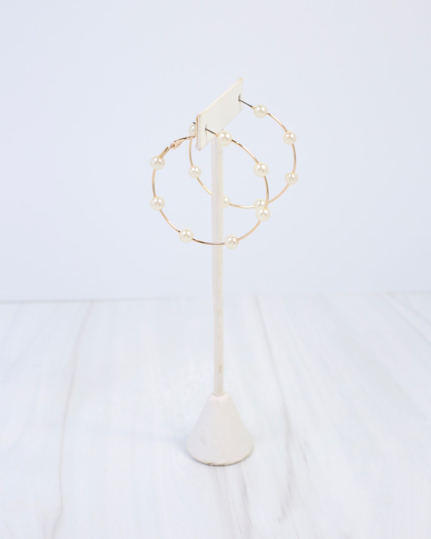 Mount Clemens Pearl Hoop Earring Gold