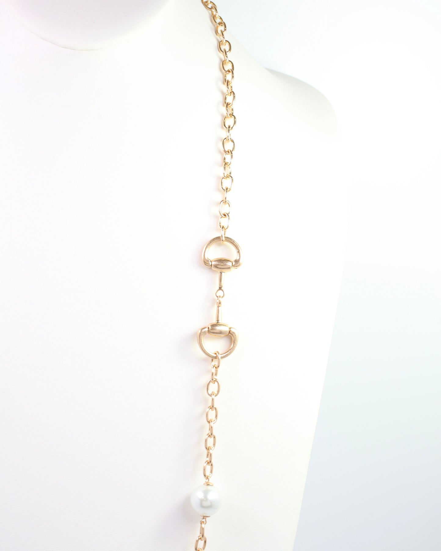 Emerson Horsebit Pearl Long Necklace Worn Gold
