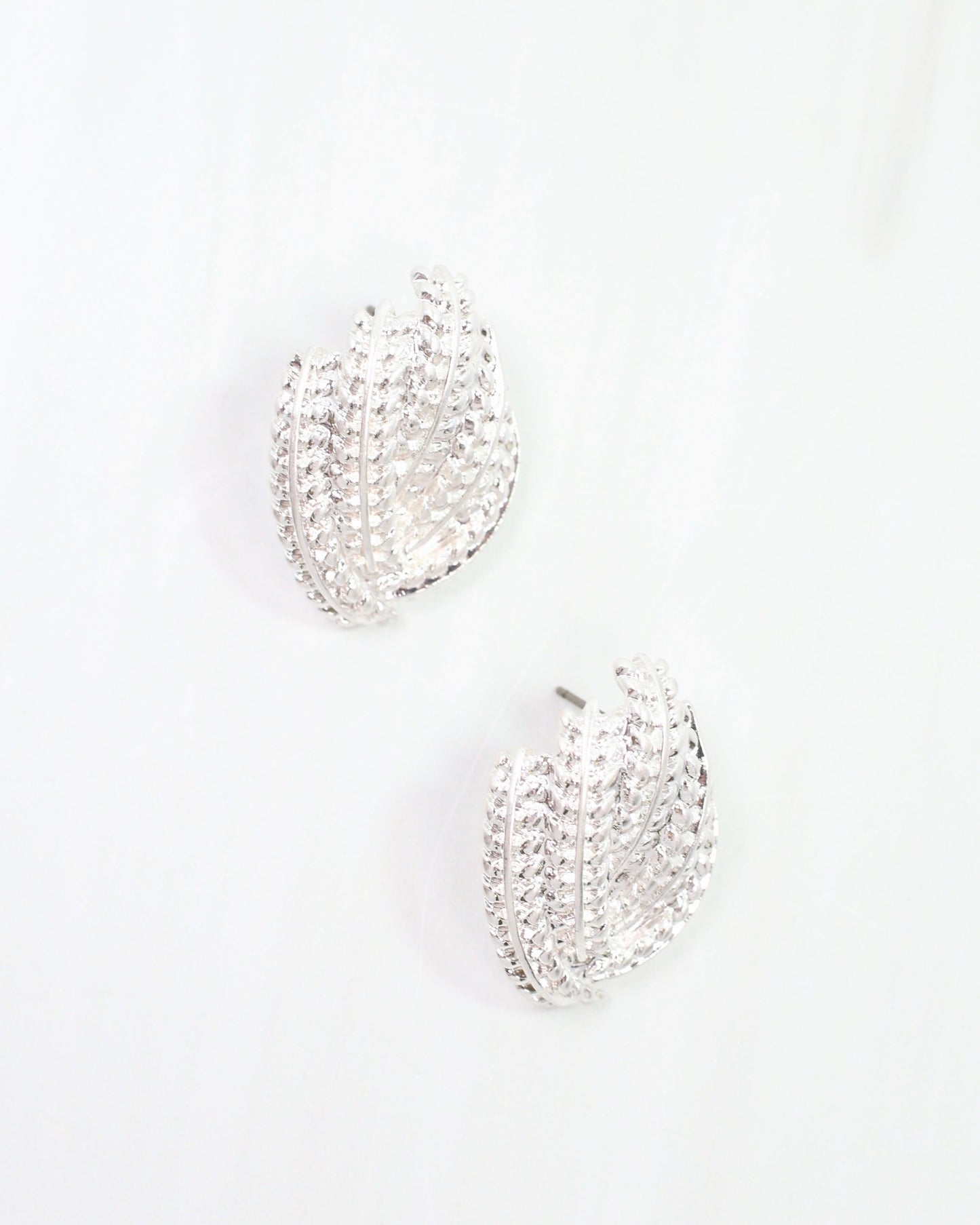 Sobrino Metal Earring Worn Silver