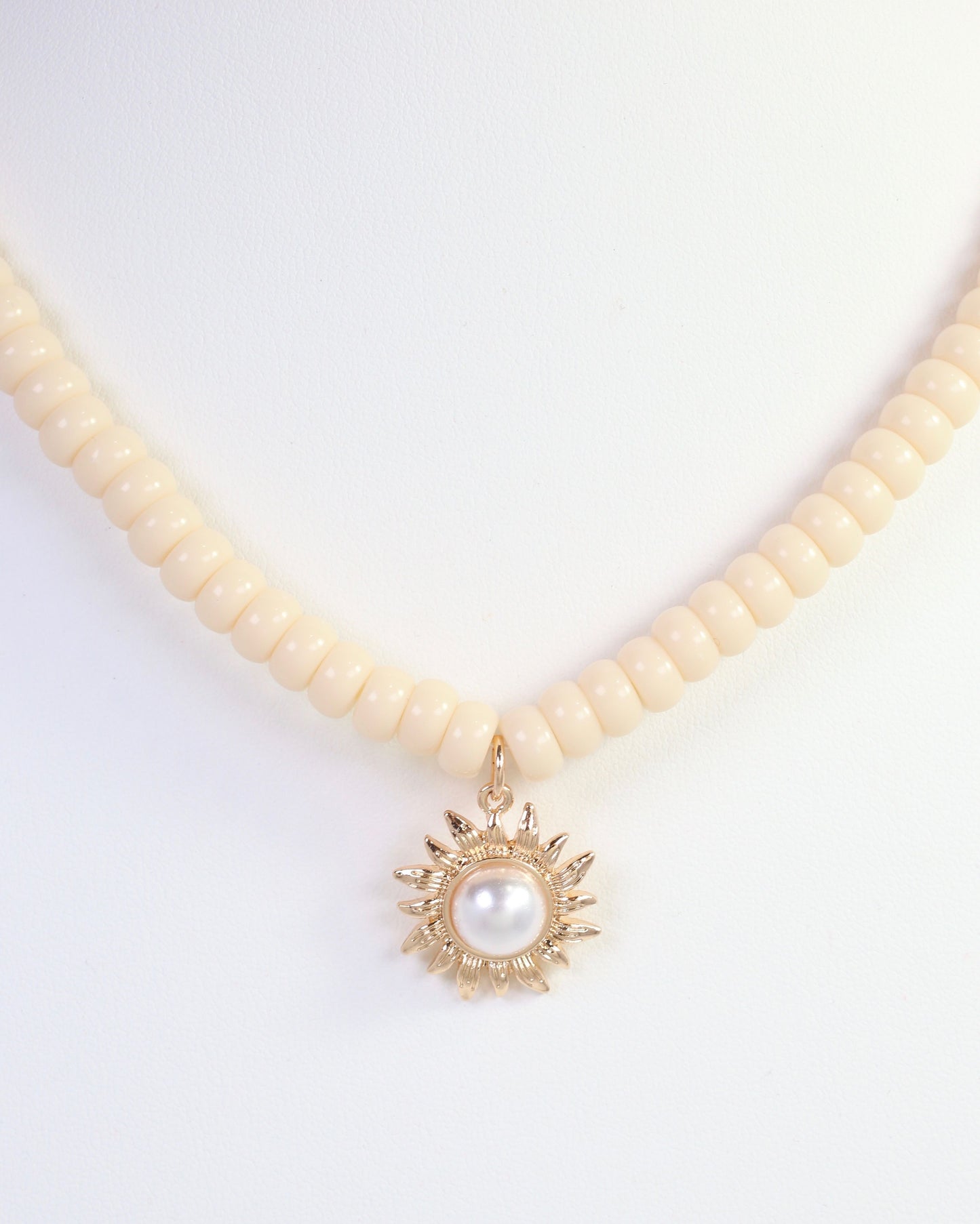 Abbigail Beaded Flower Necklace Ivory