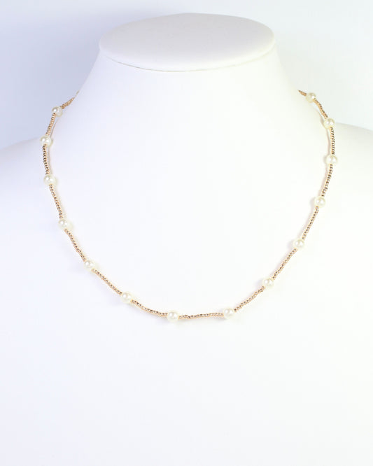 Carlie Pearl Beaded Necklace Gold