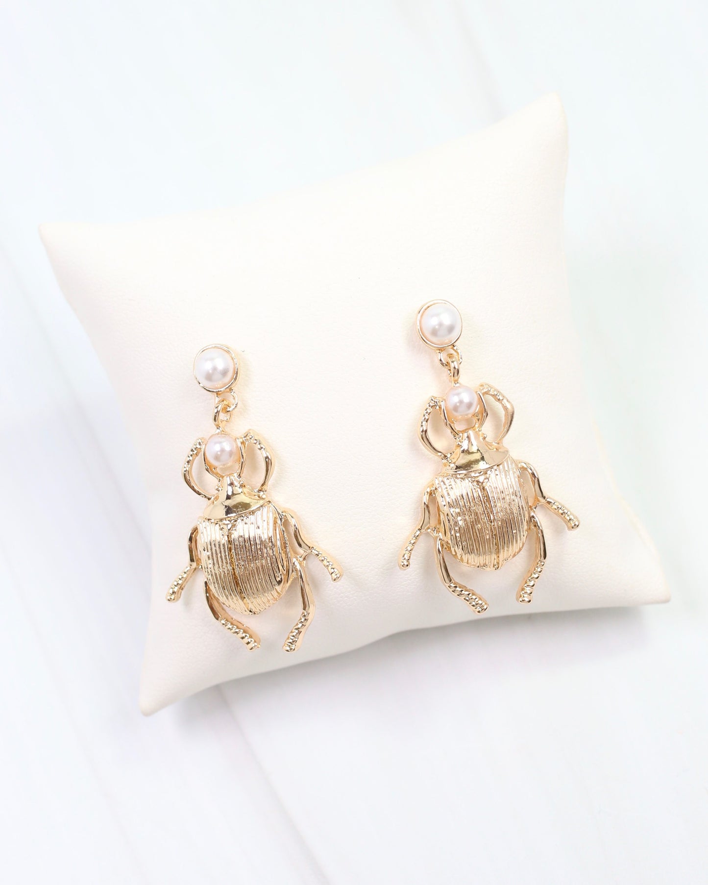 Ravenna Scarab Pearl Drop Earring Gold