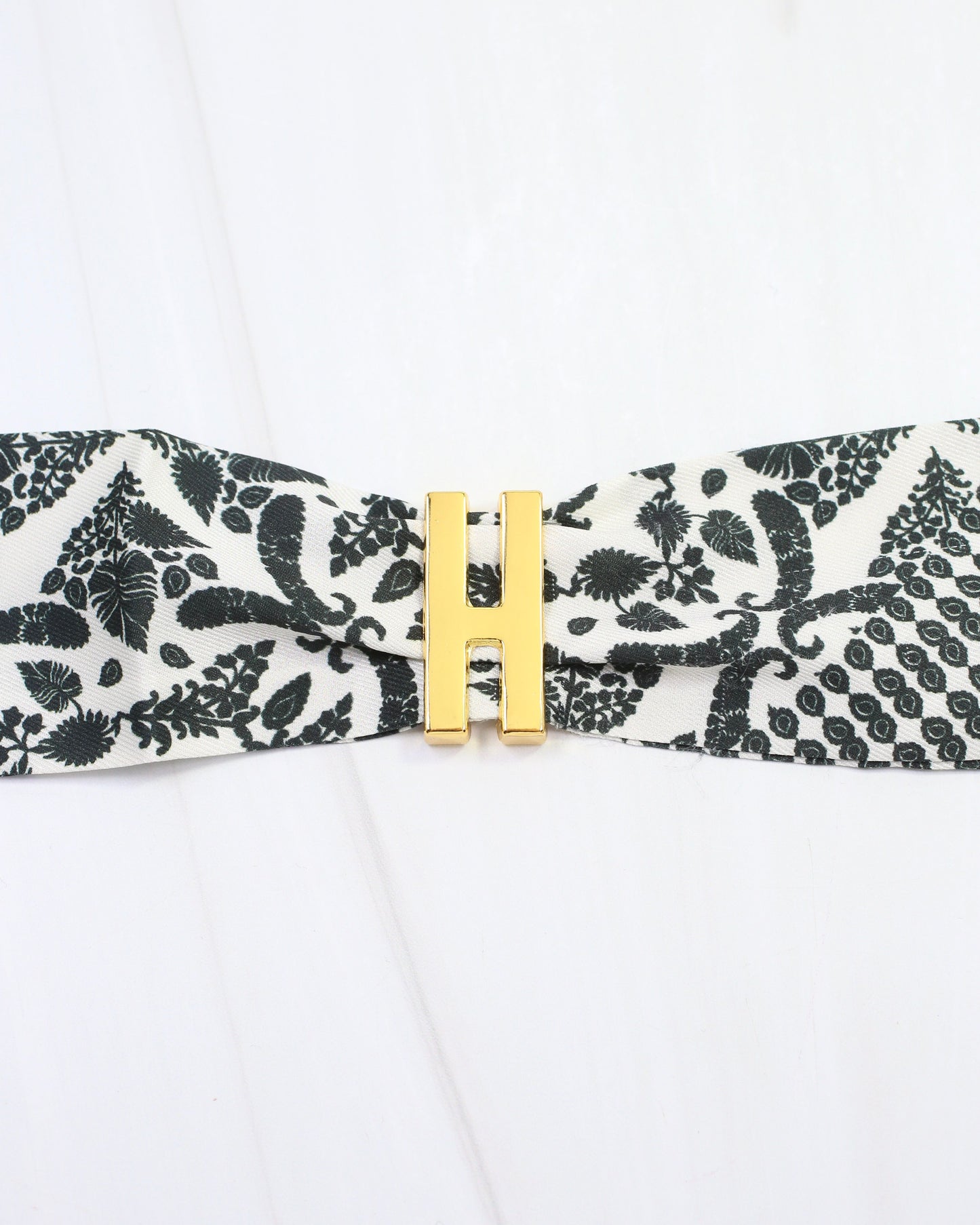 Arlett Initial Scarf Slide H Gold