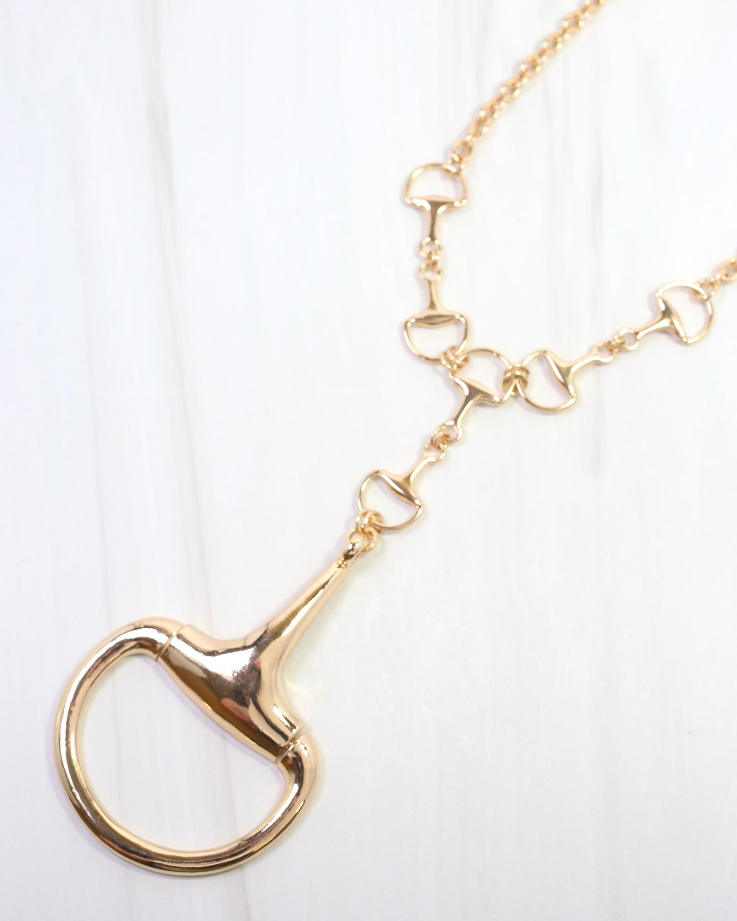 Joanna Horsebit Pendant Y Necklace Gold