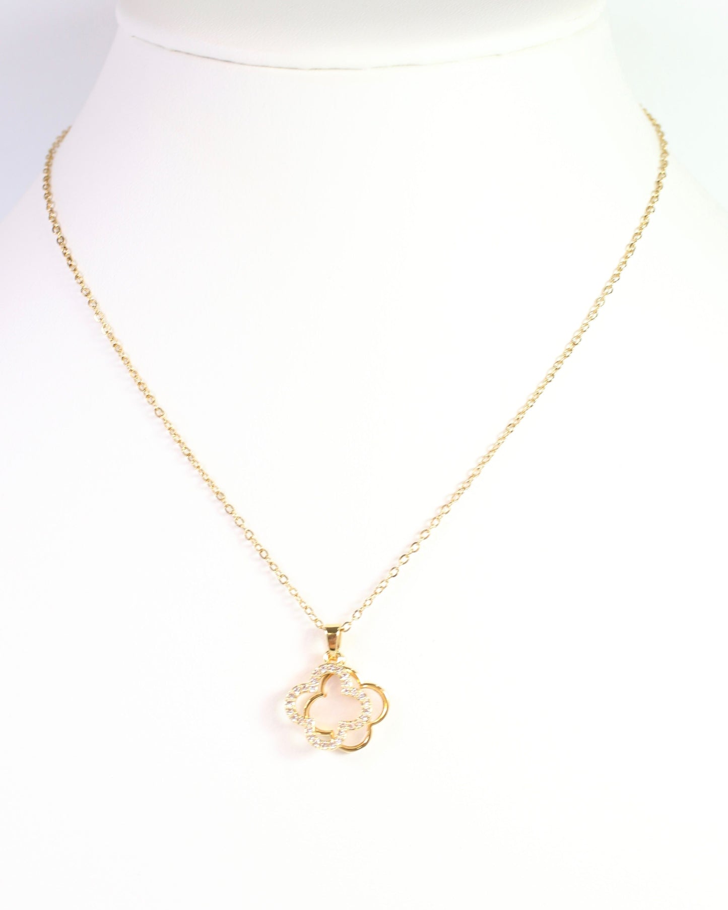 Kourtney Clover Necklace Gold