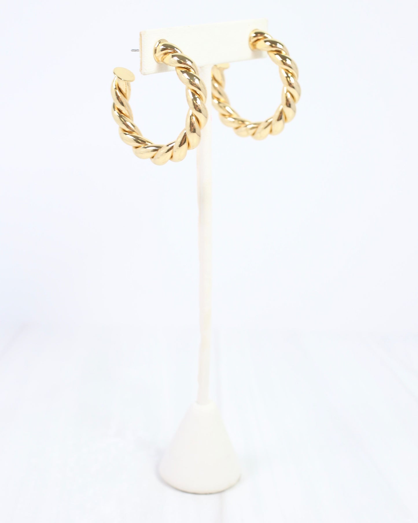 Raylee Twisted Hoop-Large Shiny Gold